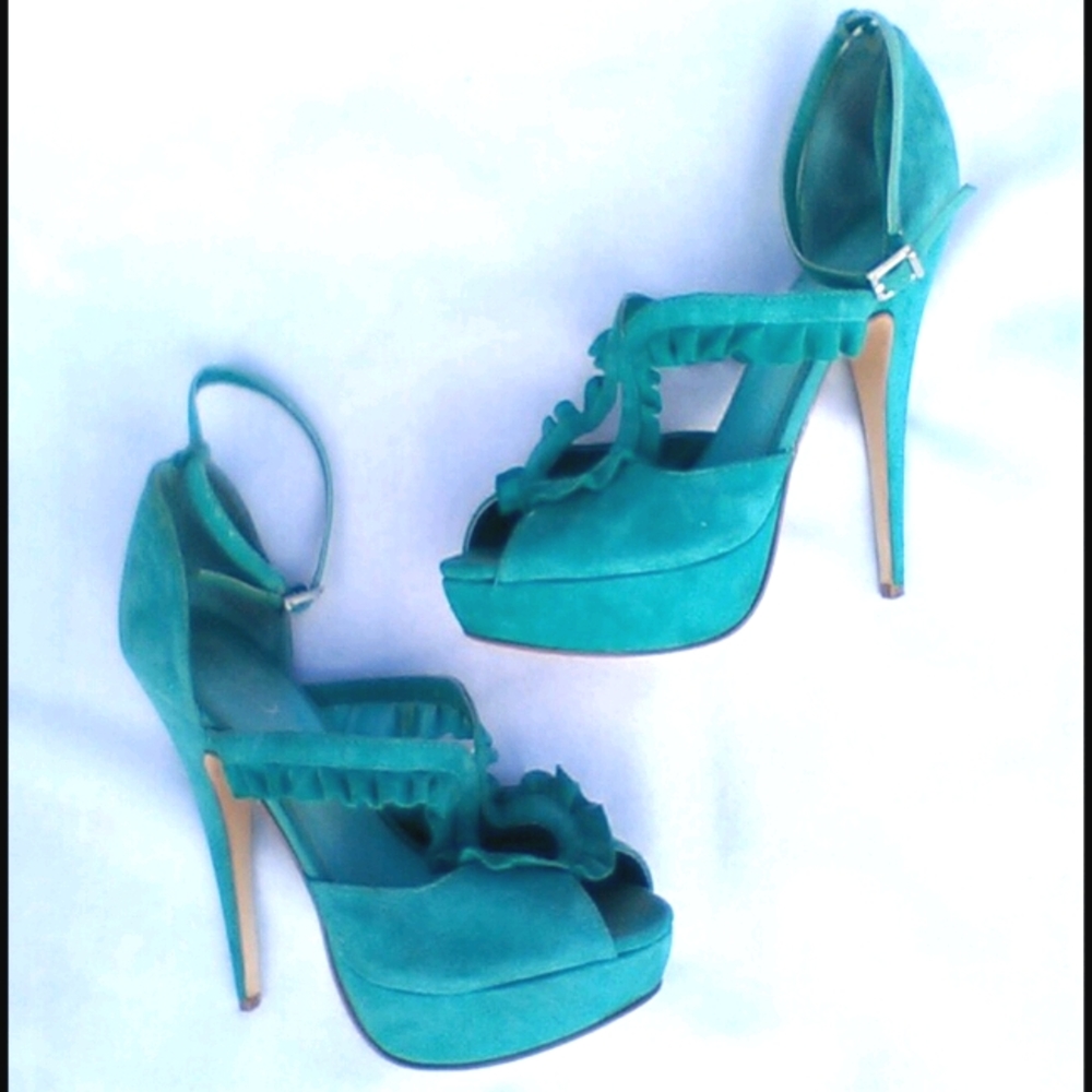 Aldo Ruffled Suede Shoes